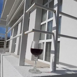  Apartament Cosa-nostra