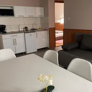  Apartament Zaira