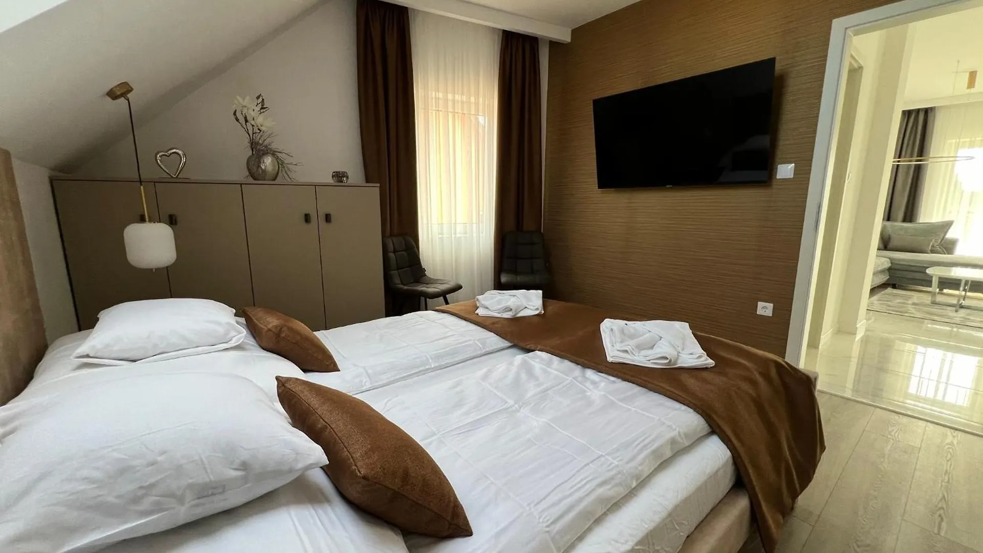 Astra Lux Apartments Hajduszoboszlo 0*,  Hungary