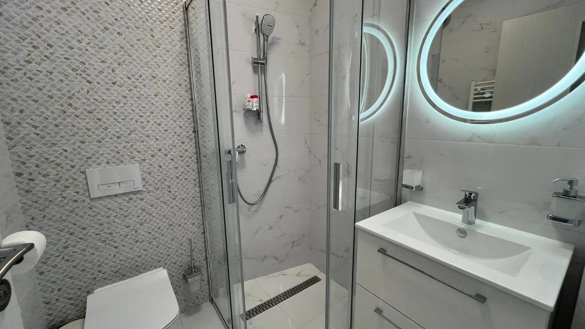 Astra Lux Apartments Hajduszoboszlo 0*,  Hungary